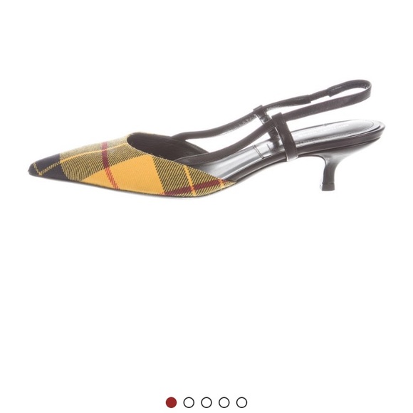 Shoes - Picture 6 of 8